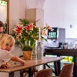 Hotel Van Dyk